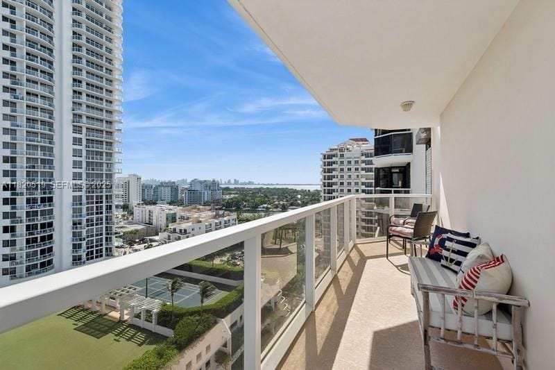 6423 Collins Avenue 1605, Miami Beach, FL 33141 photo 14
