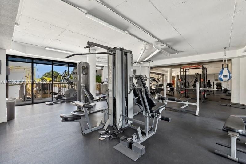 6423 Collins Avenue 1605, Miami Beach, FL 33141 photo 24