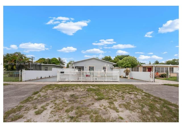 611 E 48th Street, sold in Hialeah 16 Addn Amd & Rev, Hialeah, FL