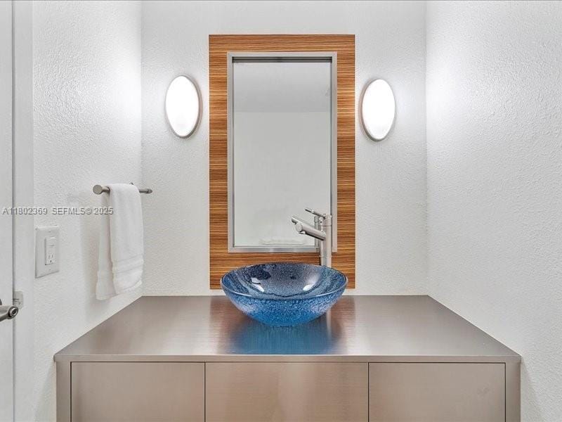 7620 Carlyle Avenue 702, Miami Beach, FL 33141 photo 14