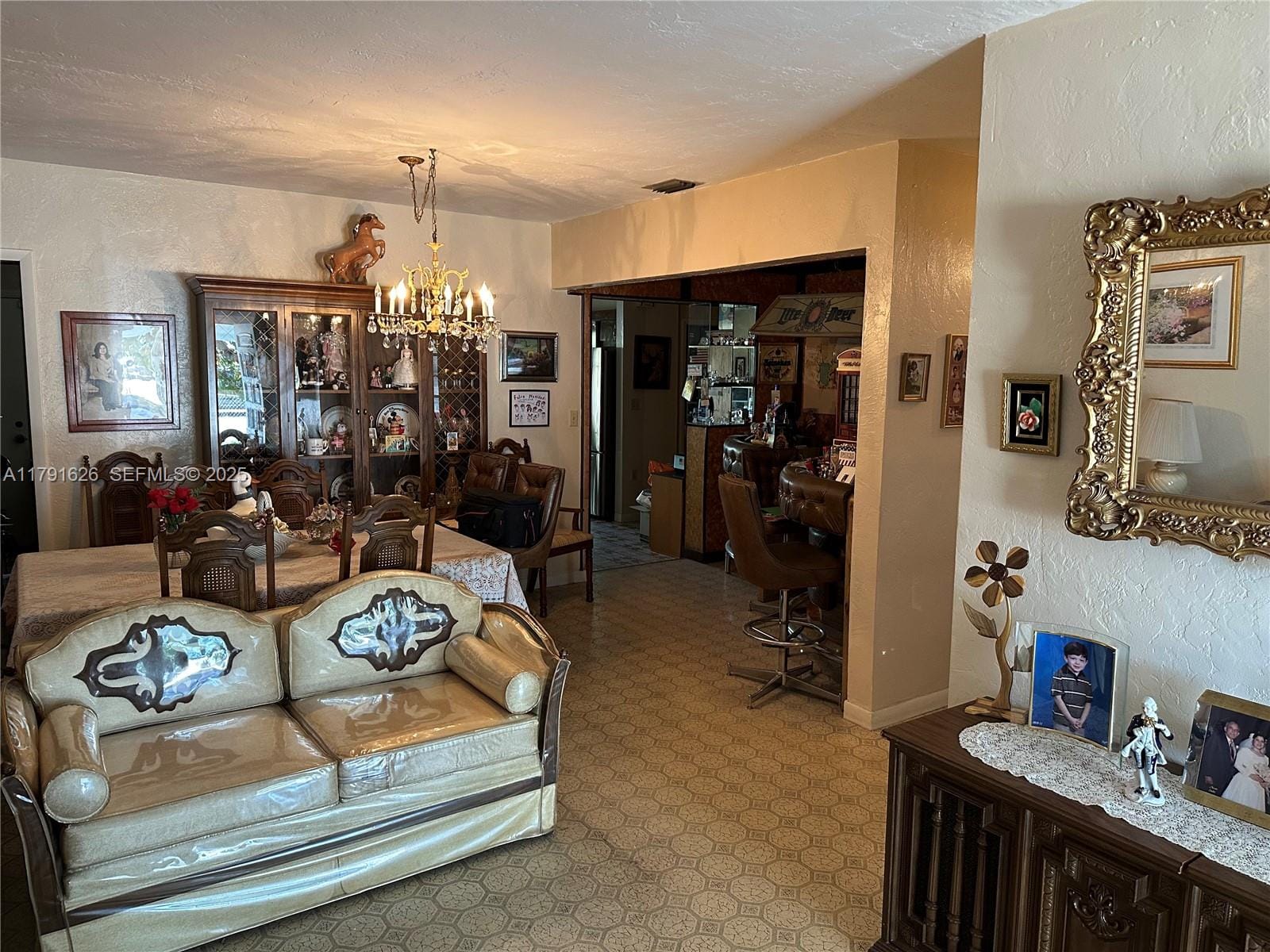 911 E 39th Place, Hialeah, FL 33013 photo 10