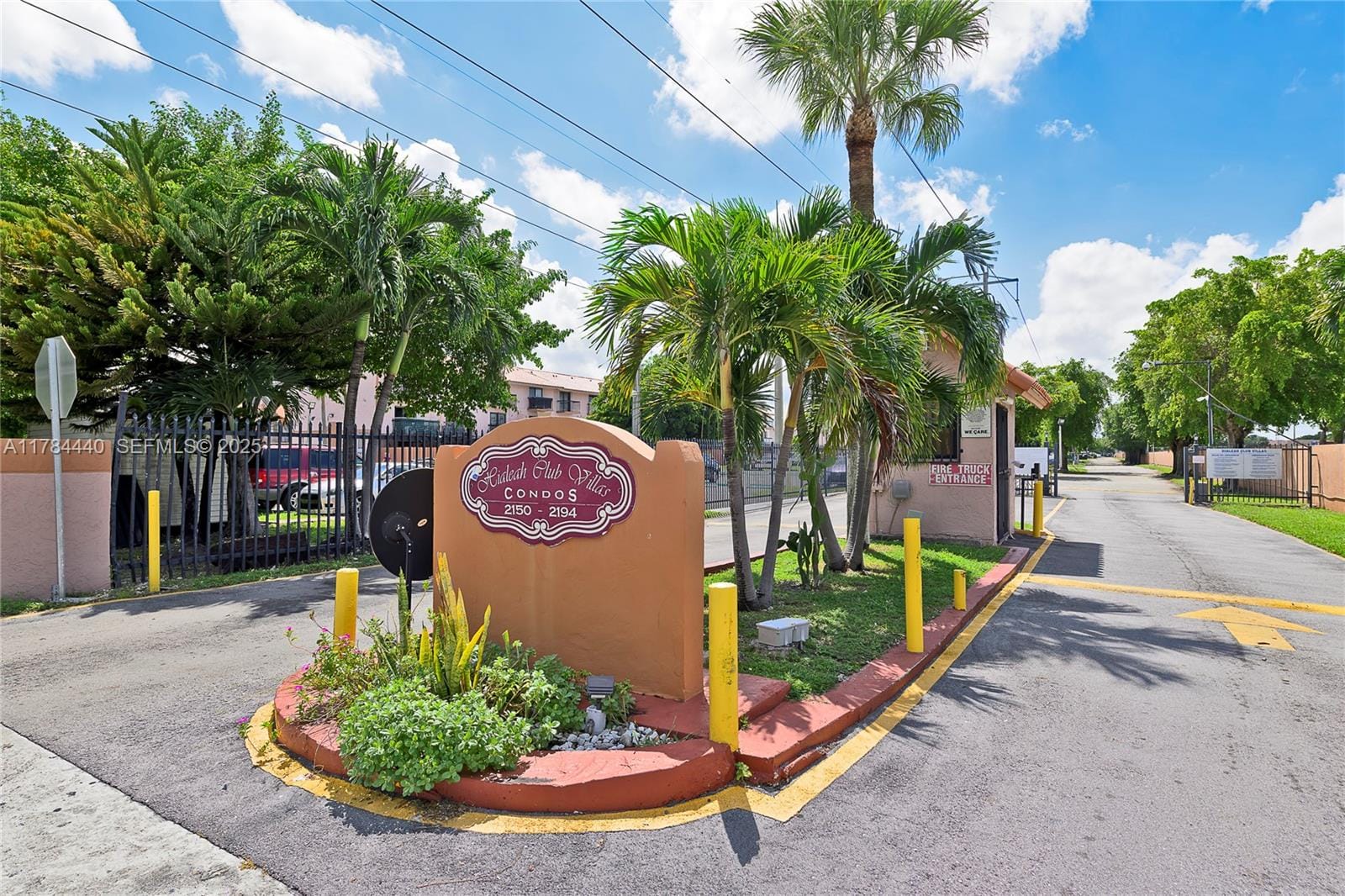 2170 W 60th Street 16108, Hialeah, FL 33016 photo 2