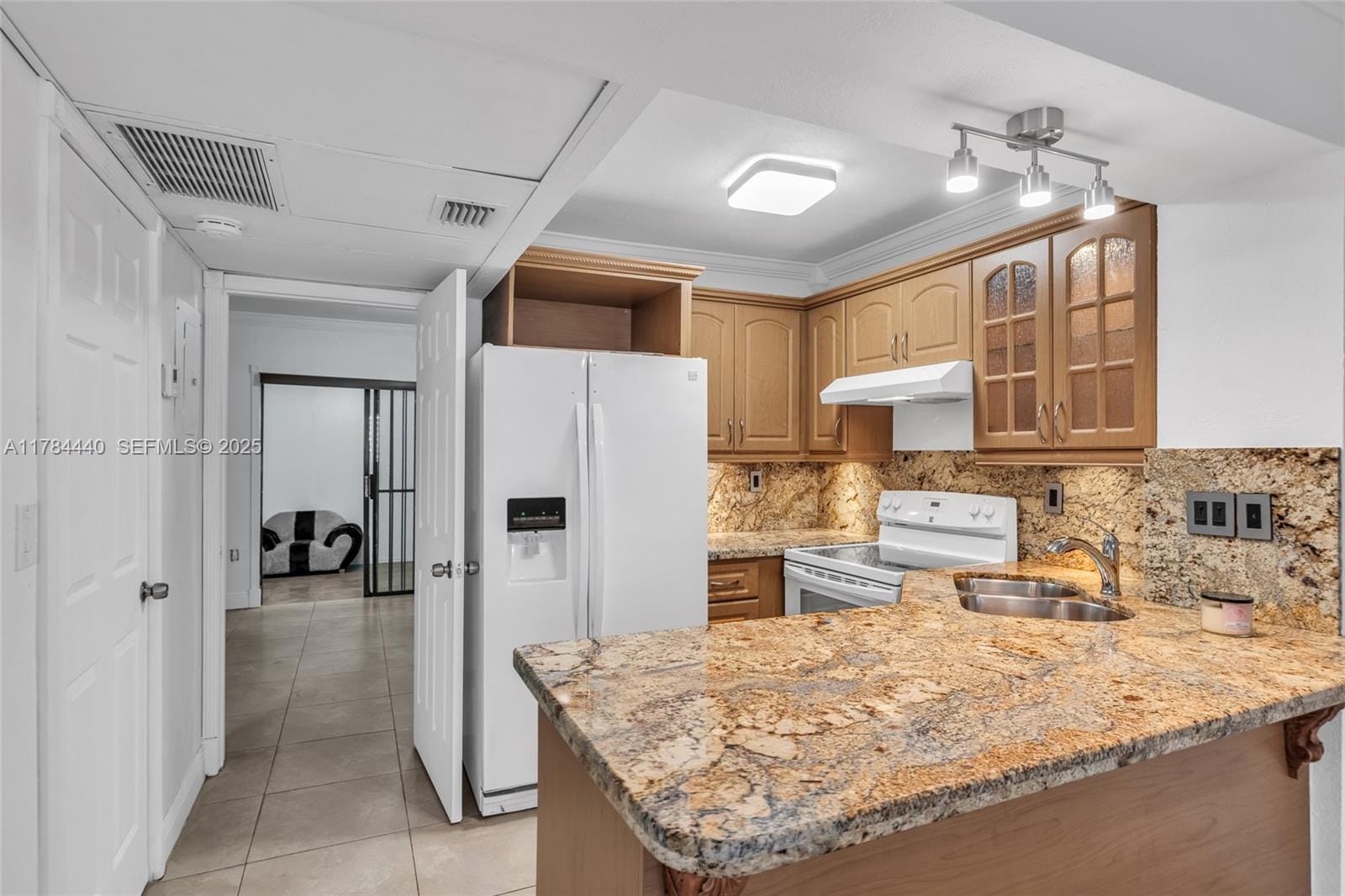 2170 W 60th Street 16108, Hialeah, FL 33016 photo 14