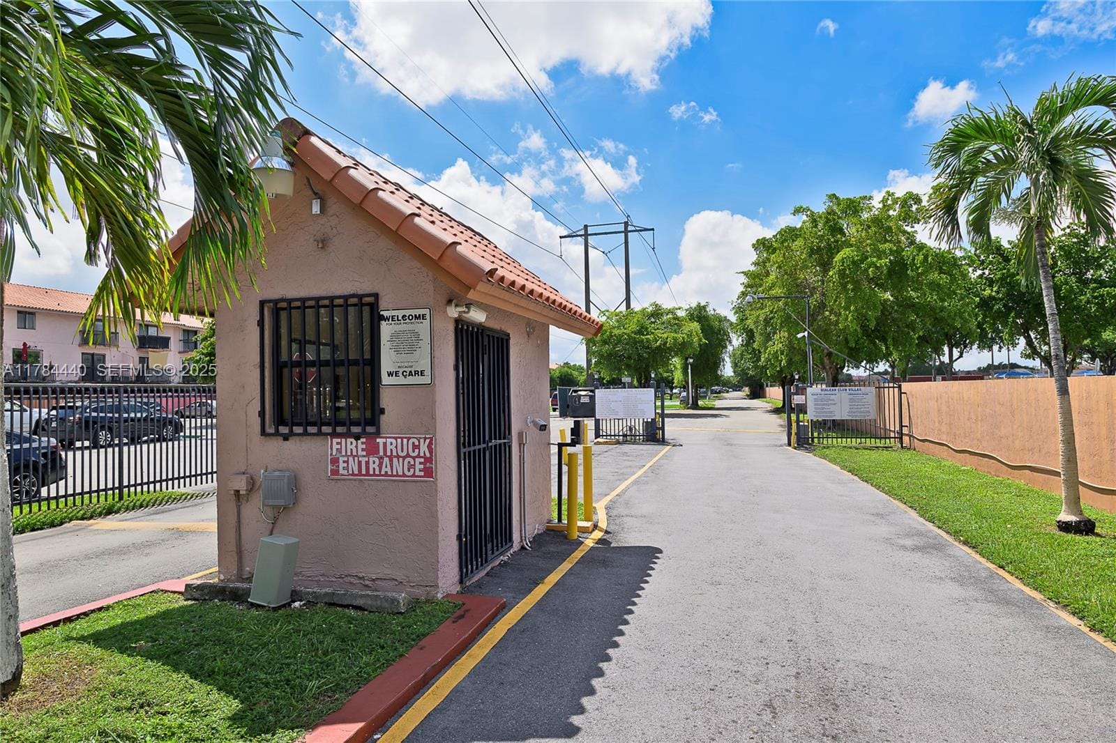 2170 W 60th Street 16108, Hialeah, FL 33016 photo 3