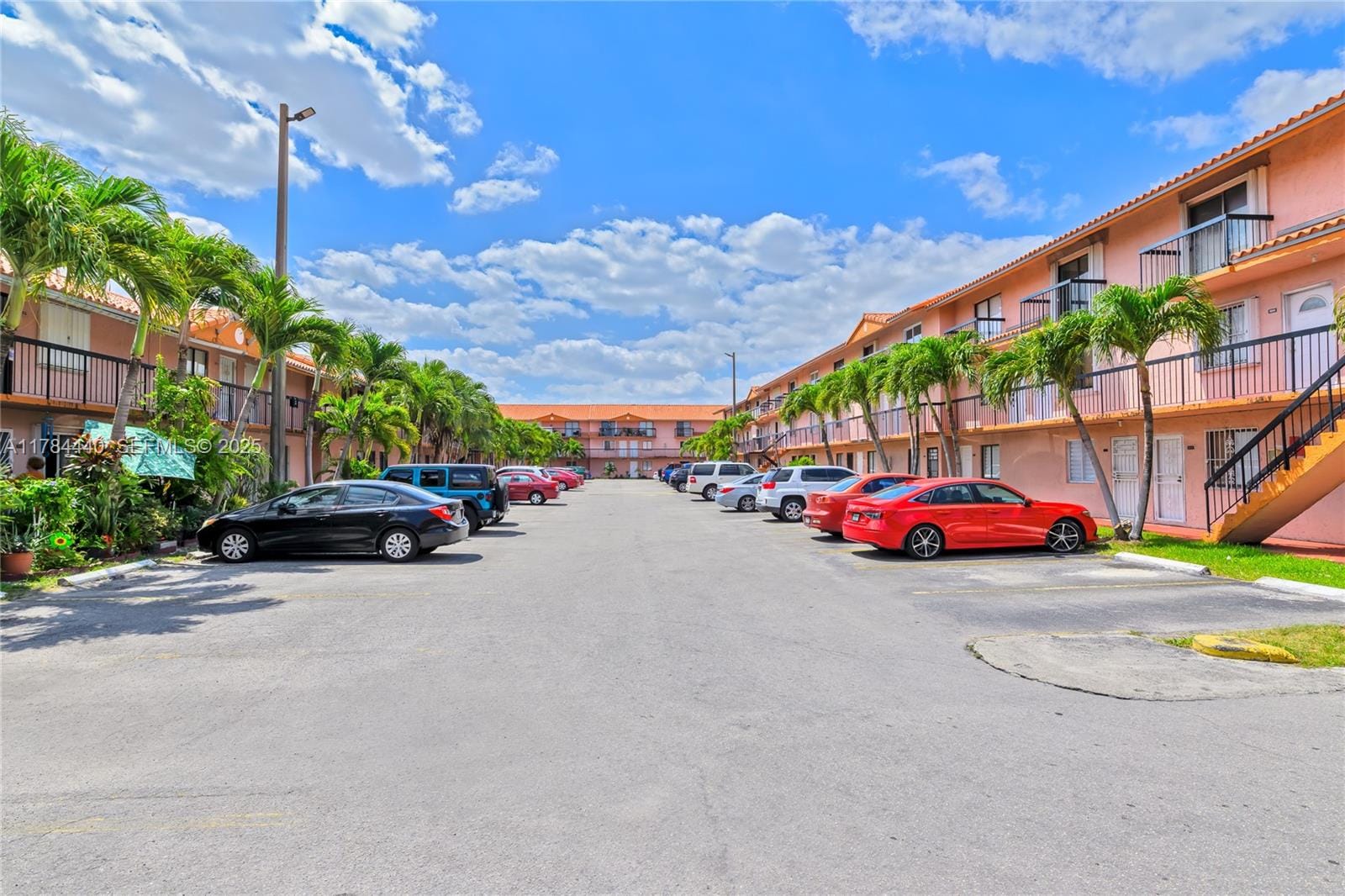 2170 W 60th Street 16108, Hialeah, FL 33016 photo 4