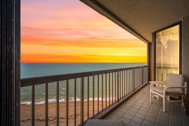 8800 S Ocean Drive 1003, sold in Island Dunes Oceanside, Jensen Beach, FL