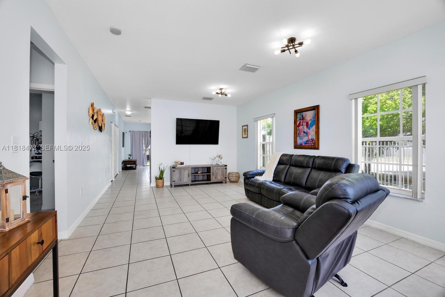 19220 SW 119th Place — photo 4