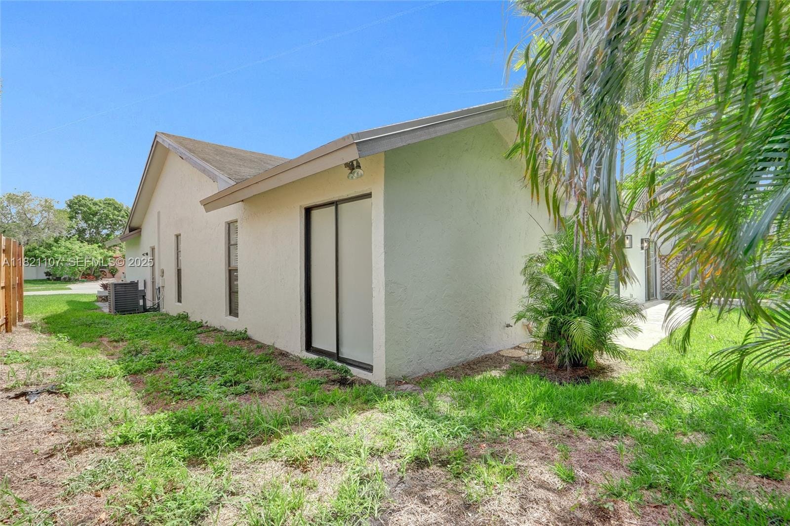 8511 NW 51st Court — photo 3