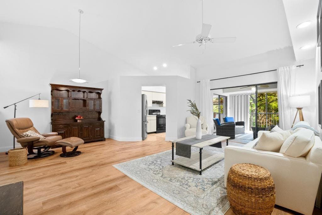 3315 Water Oak Drive 1302, Hollywood, FL 33021