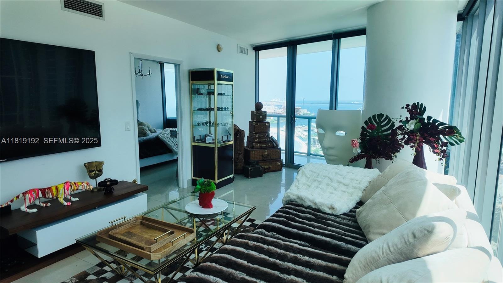 888 Biscayne Boulevard 2501, Miami, FL 33132 photo 11