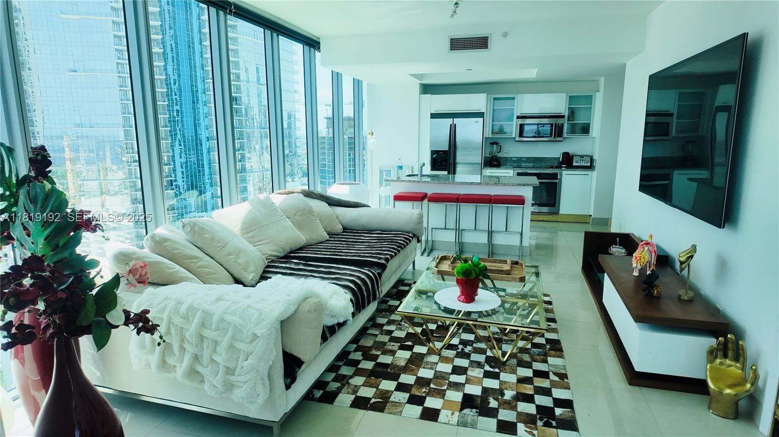 888 Biscayne Boulevard 2501, Miami, FL 33132 photo 12