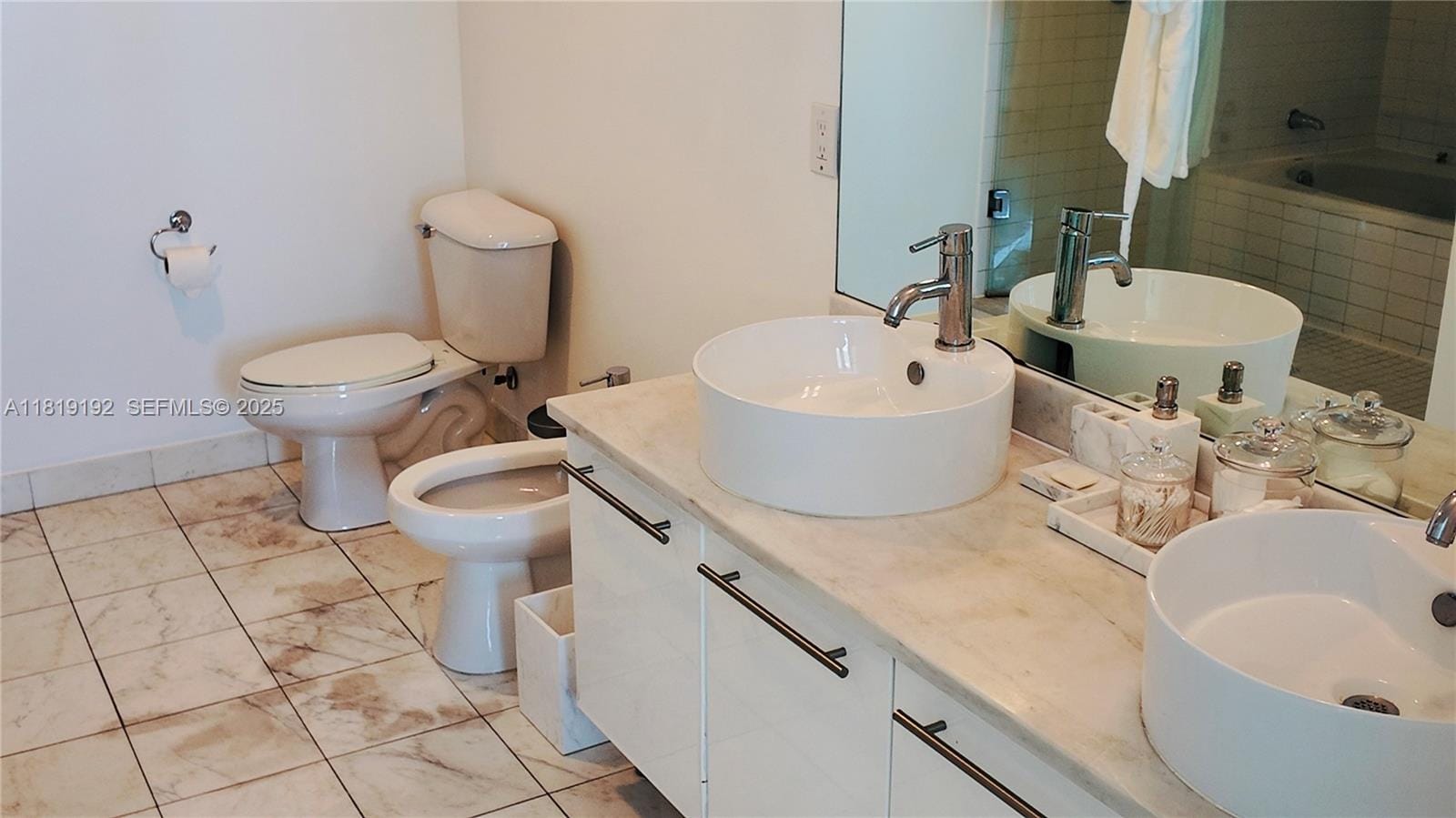 888 Biscayne Boulevard 2501, Miami, FL 33132 photo 28