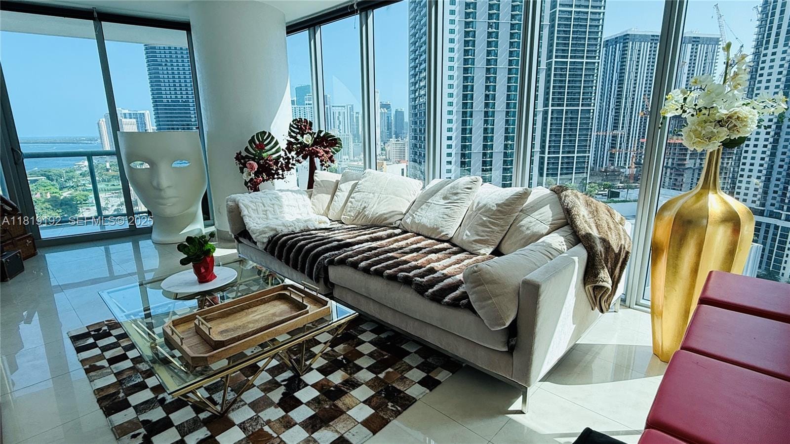 888 Biscayne Boulevard 2501, Miami, FL 33132 photo 8