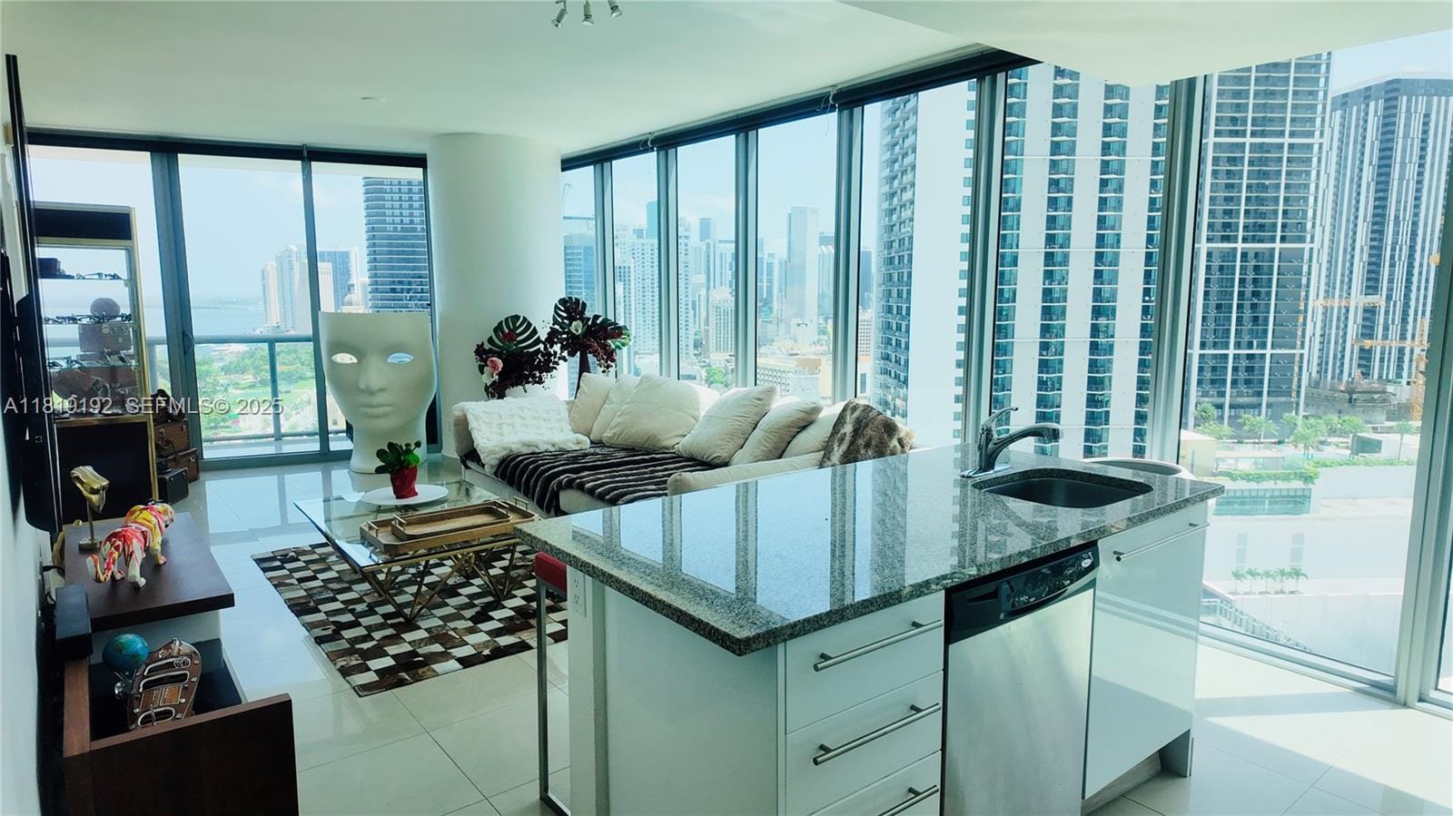 888 Biscayne Boulevard 2501, Miami, FL 33132 photo 9