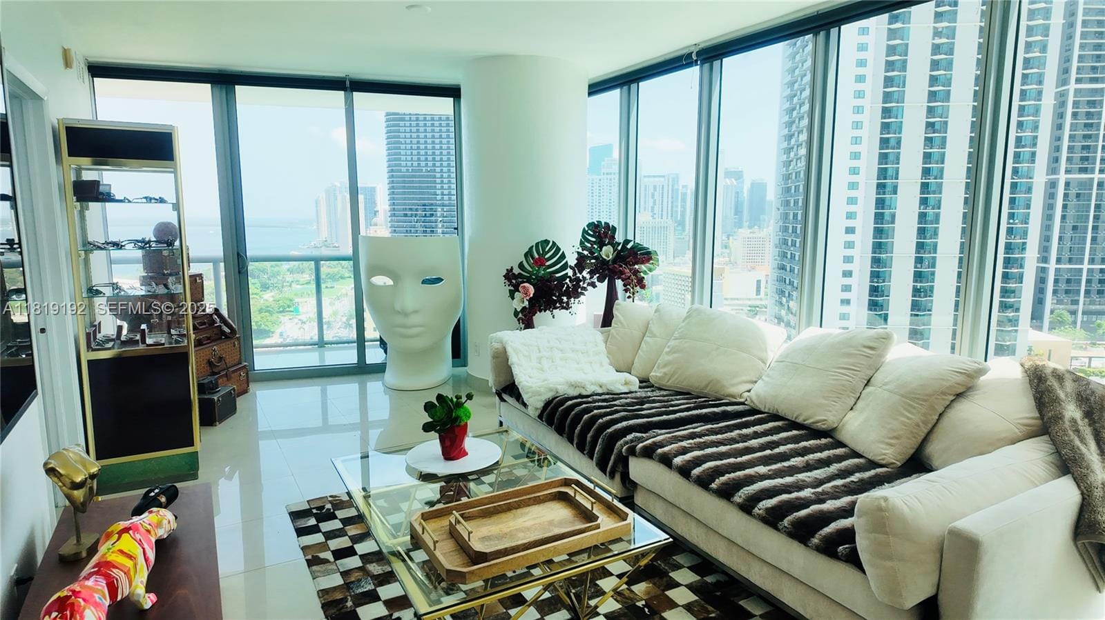 888 Biscayne Boulevard 2501, Miami, FL 33132 photo 10