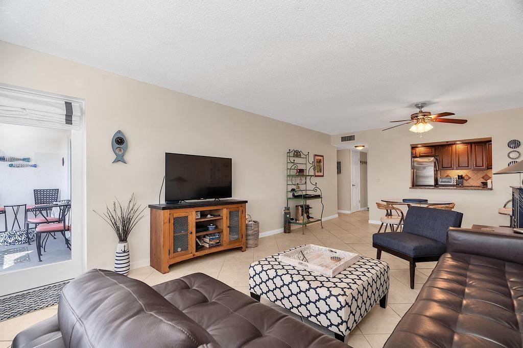 1516 S Lakeside Drive 417, Lake Worth Beach, FL 33460 photo 13