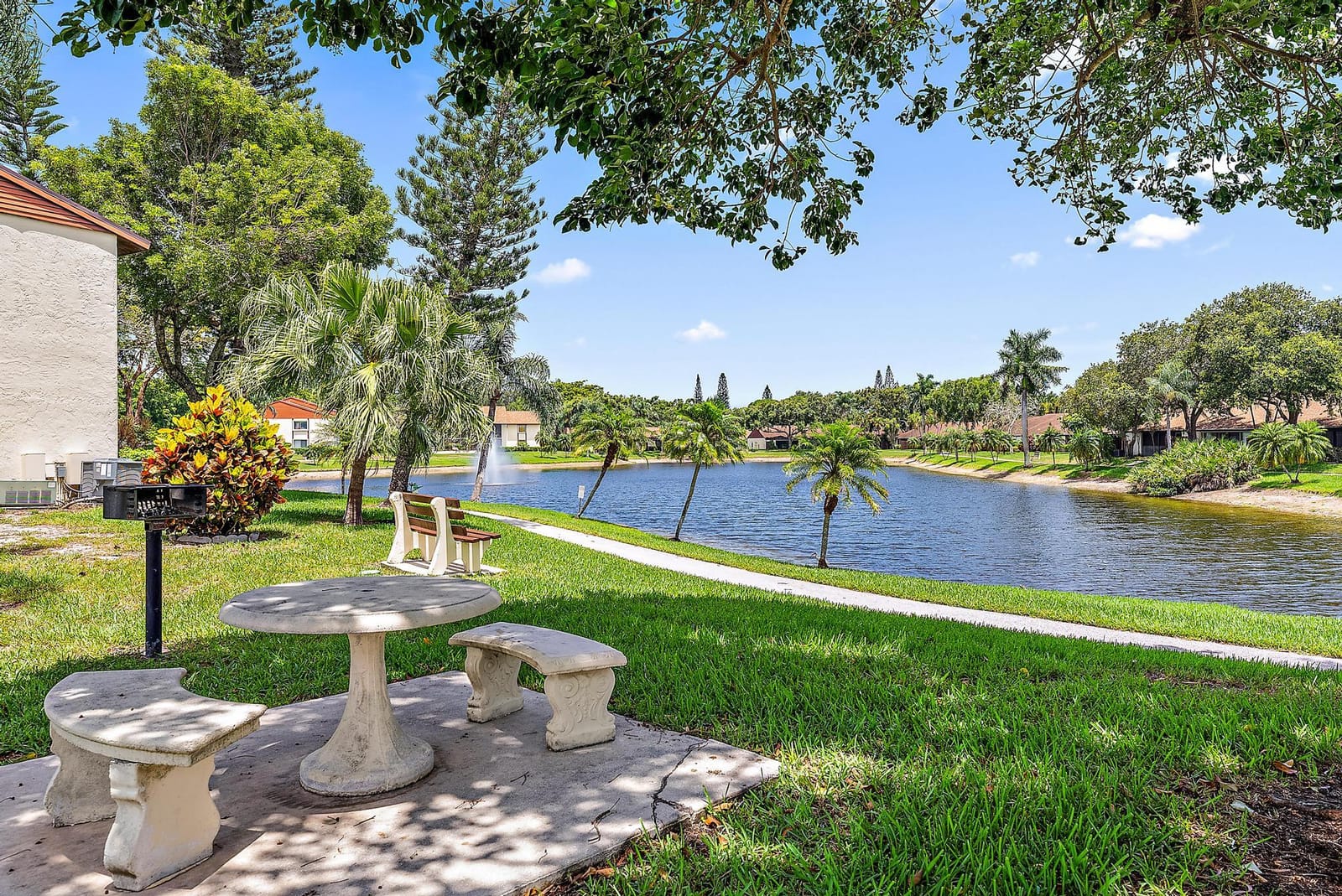 4992 Sable Pine Circle C1, West Palm Beach, FL 33417 photo 2