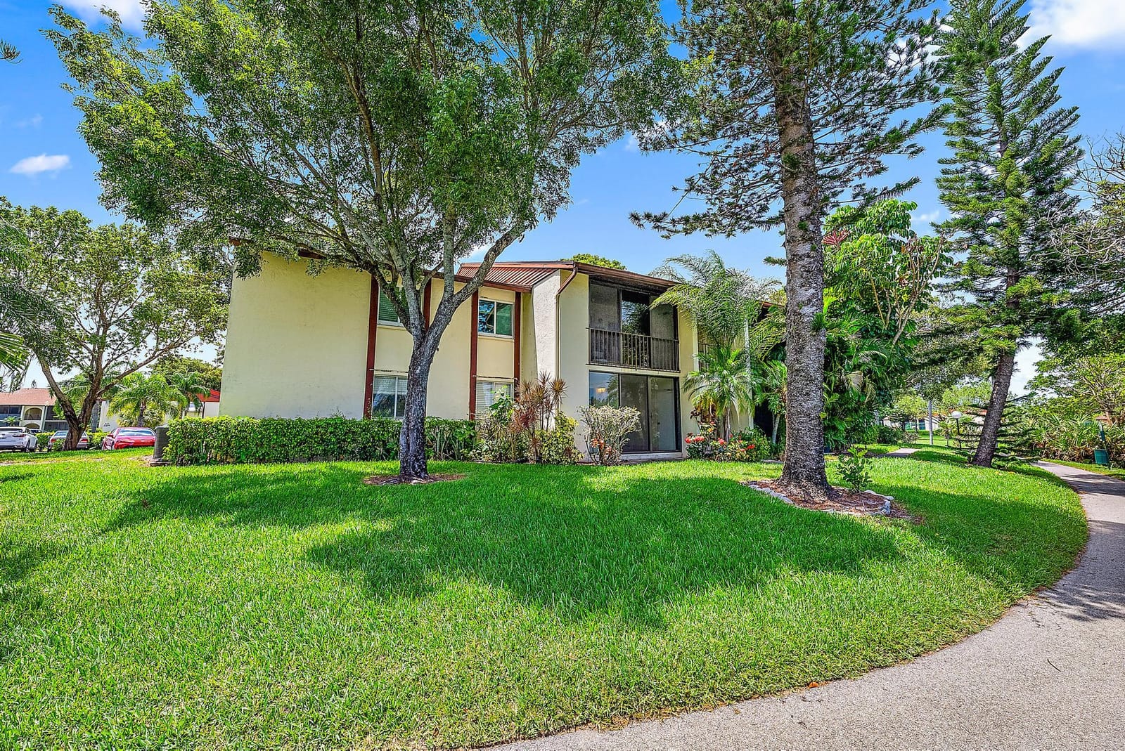 4992 Sable Pine Circle C1, West Palm Beach, FL 33417
