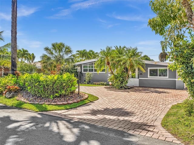 2026 NE 29th Street, Fort Lauderdale, FL 33306