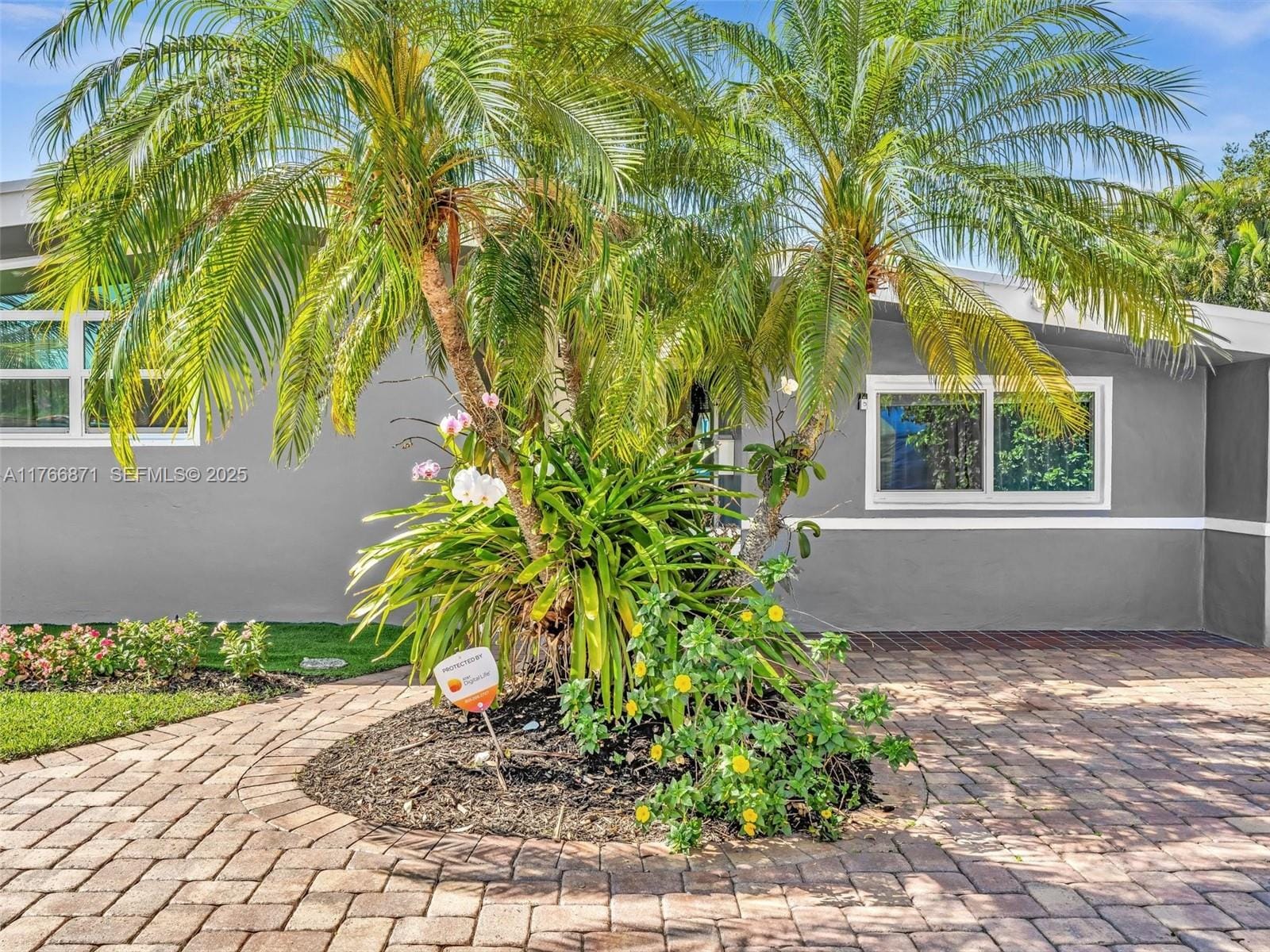 2026 NE 29th Street, Fort Lauderdale, FL 33306 photo 2
