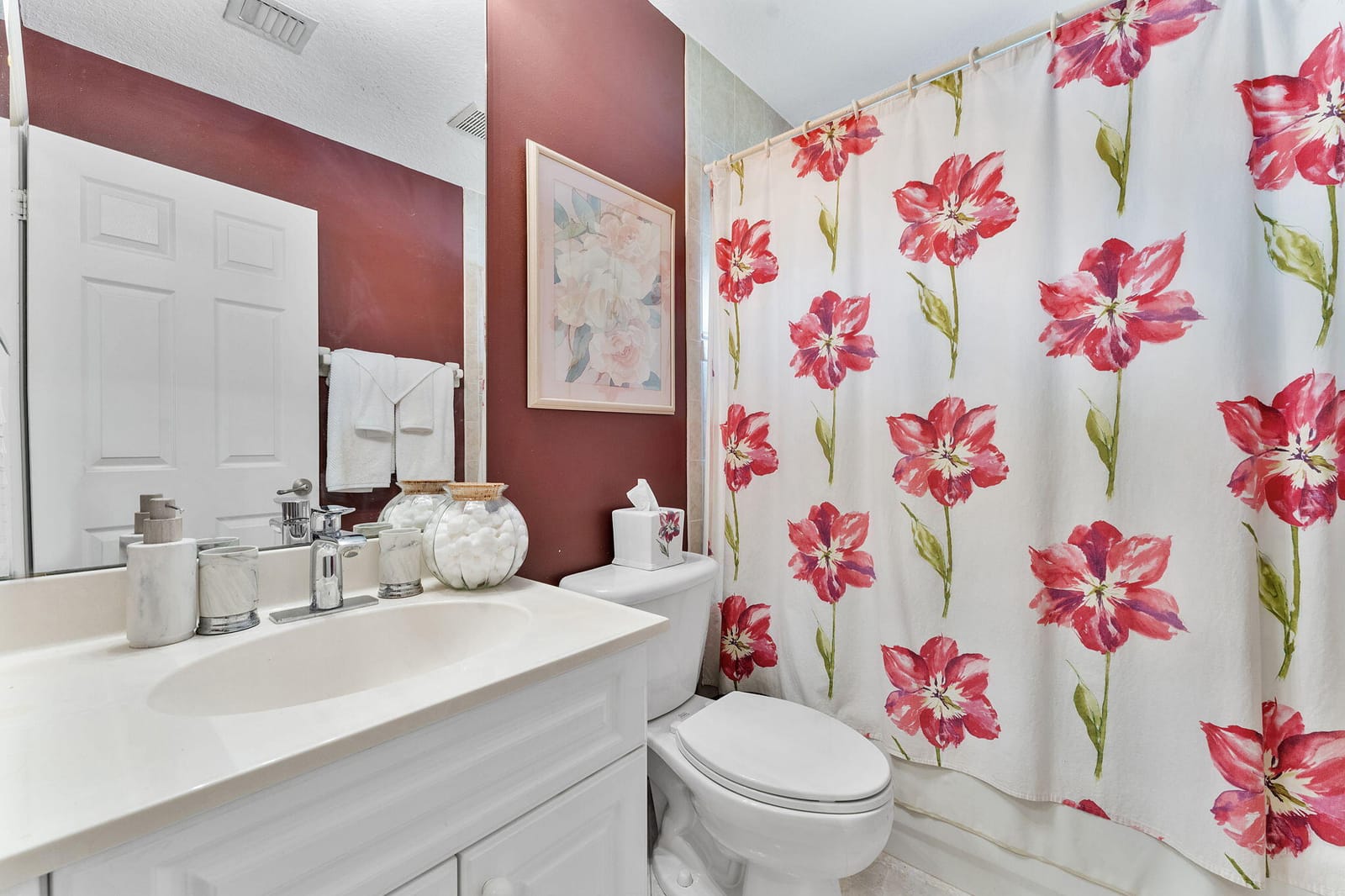 554 N Cypress Drive — photo 8