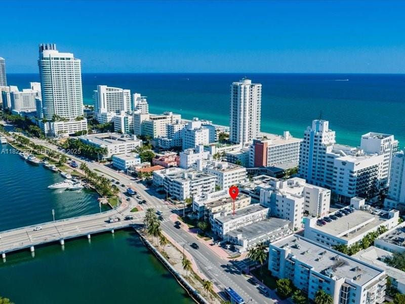 4015 Indian Creek Drive 204, Miami Beach, FL 33140