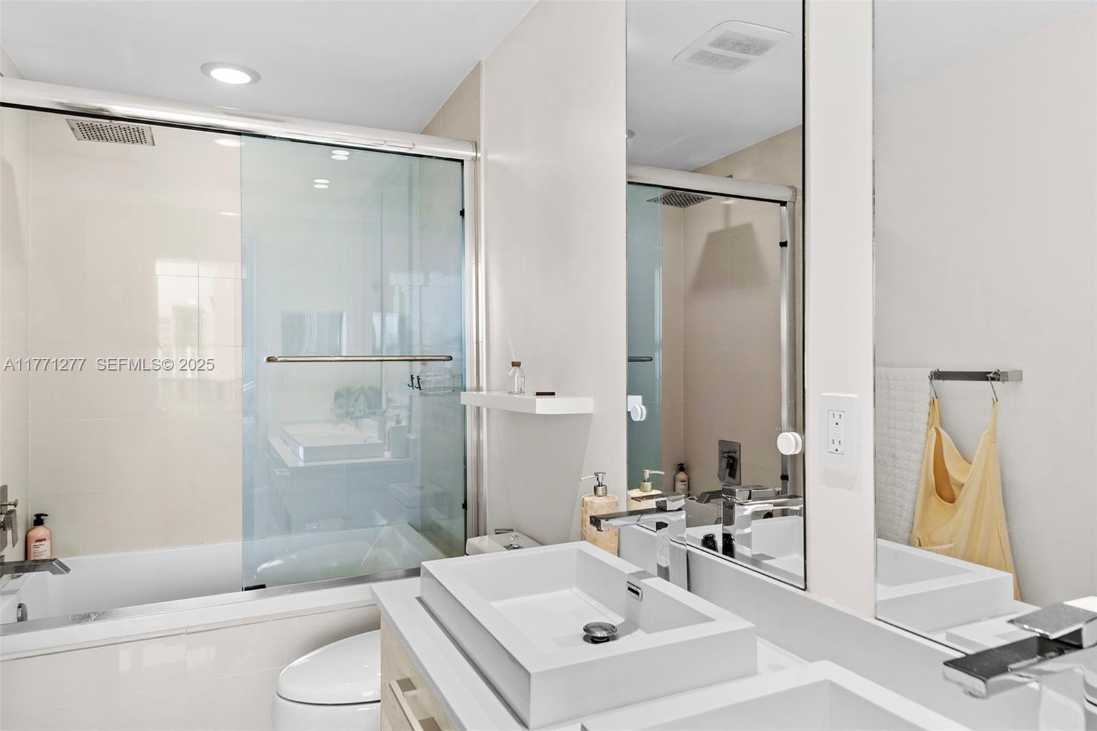 55 SW 9th Street 3601, Miami, FL 33130 photo 15