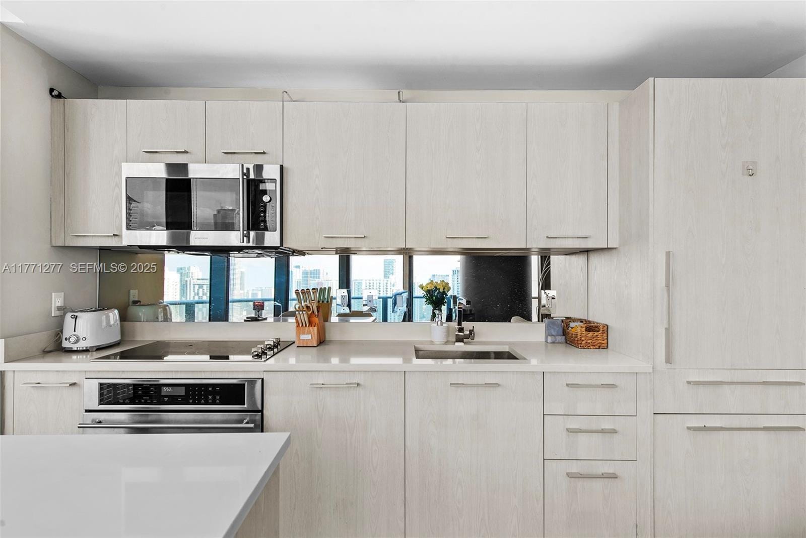 55 SW 9th Street 3601, Miami, FL 33130 photo 18