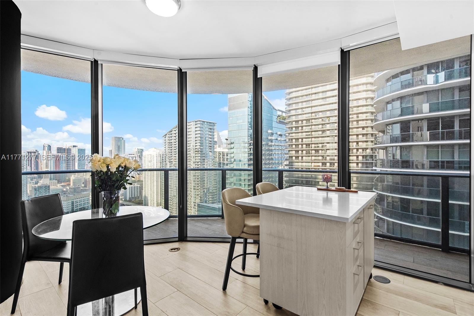 55 SW 9th Street 3601, Miami, FL 33130 photo 21