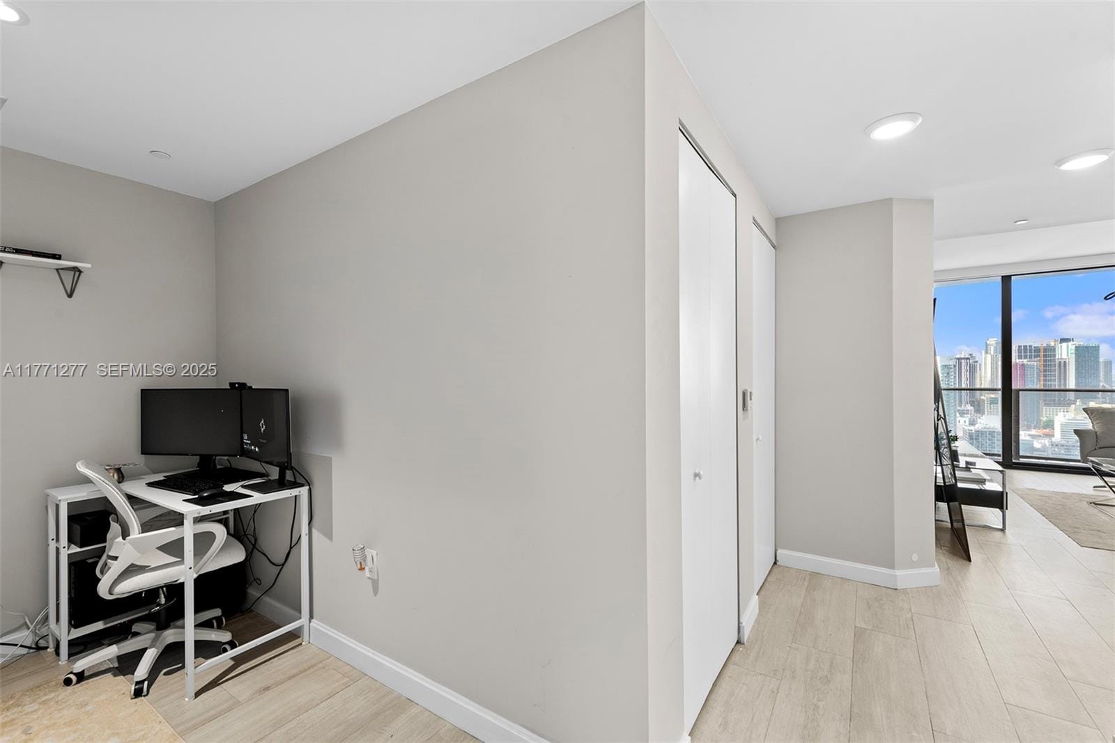 55 SW 9th Street 3601, Miami, FL 33130 photo 28