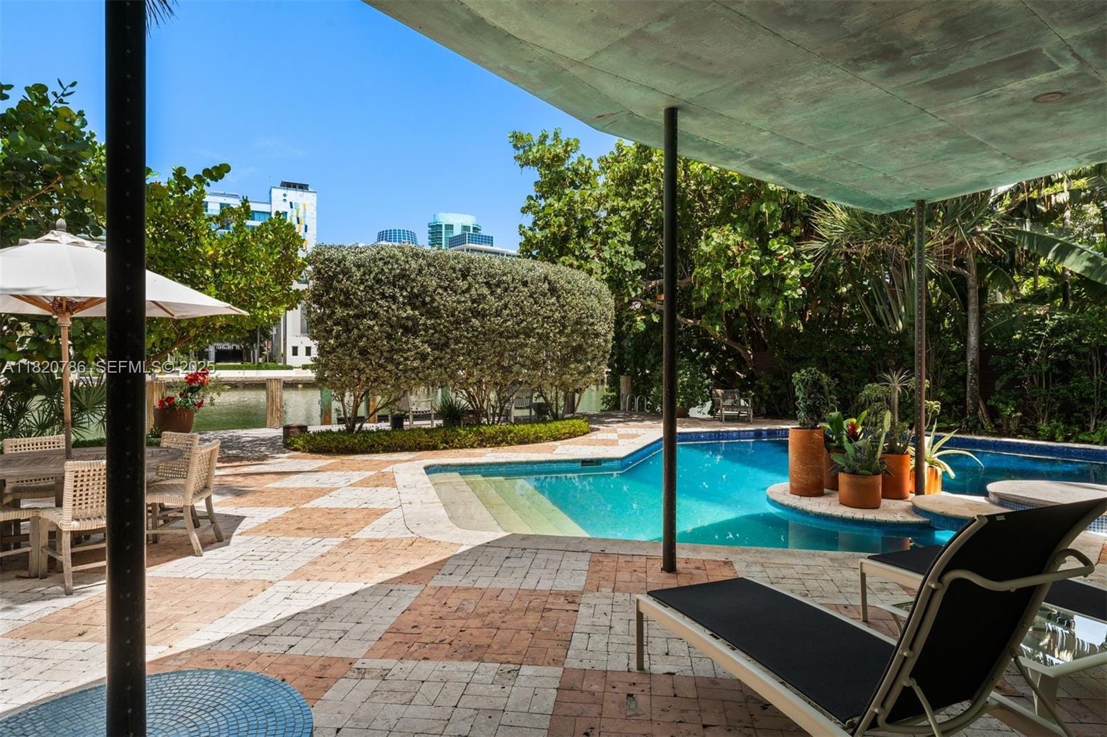 6165 Pine Tree Drive, Miami Beach, FL 33140 photo 30