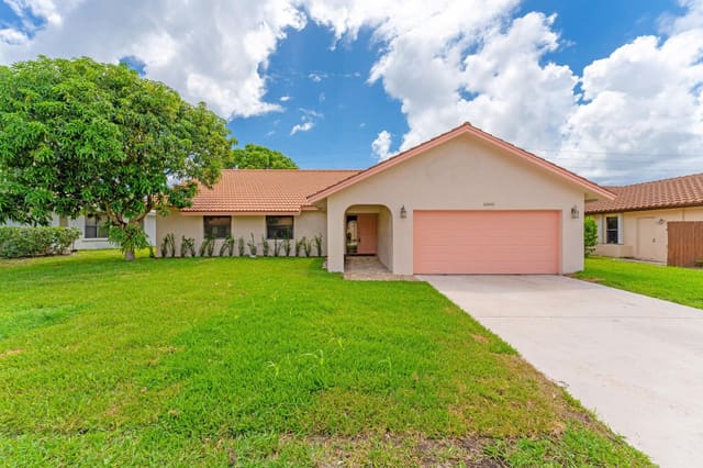 2600 SW 23rd Cranbrook Drive, Boynton Beach, FL 33436
