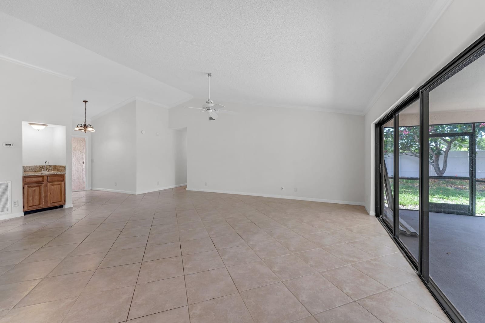 2600 SW 23rd Cranbrook Drive, Boynton Beach, FL 33436 photo 6