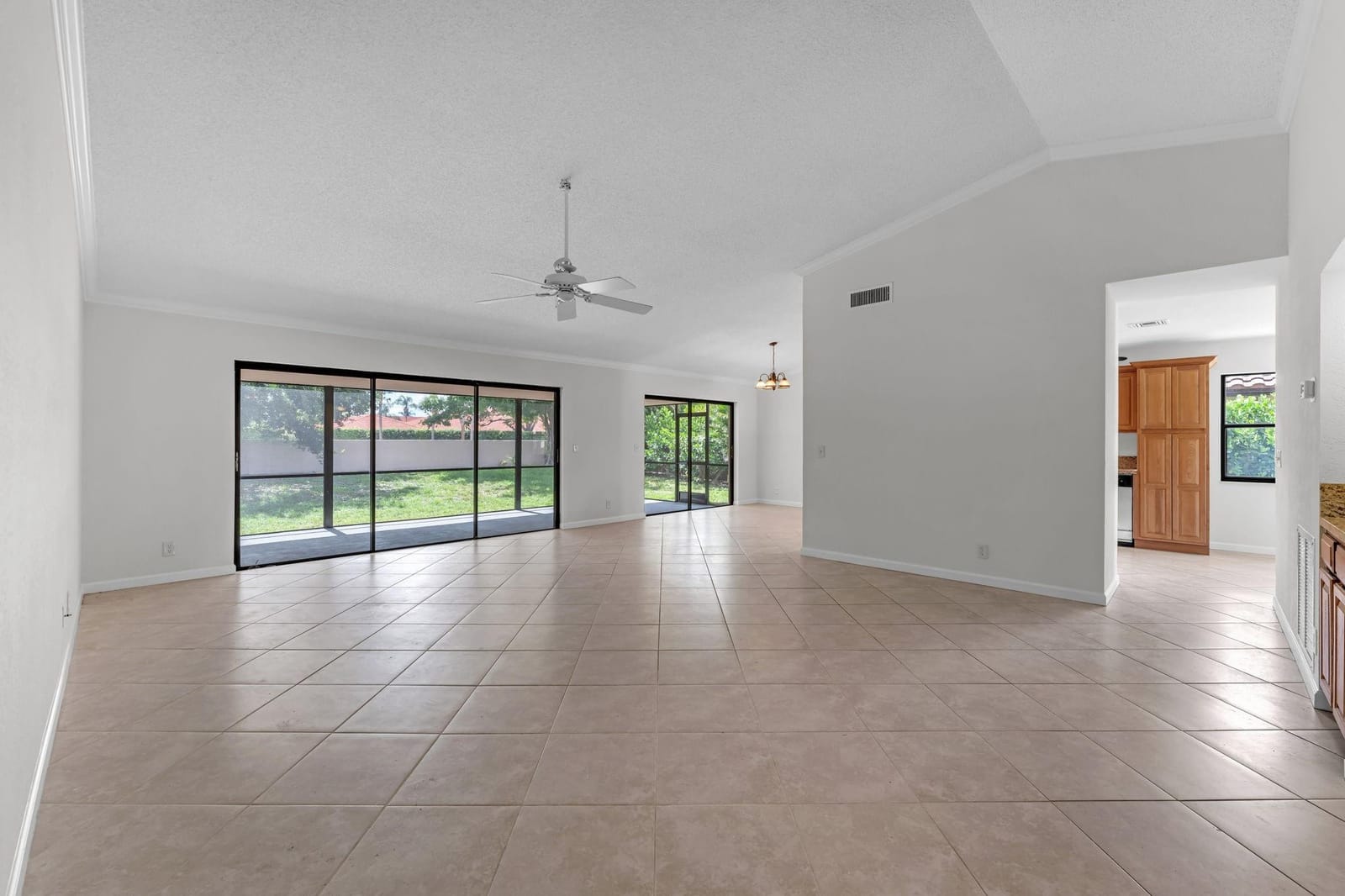 2600 SW 23rd Cranbrook Drive, Boynton Beach, FL 33436 photo 9