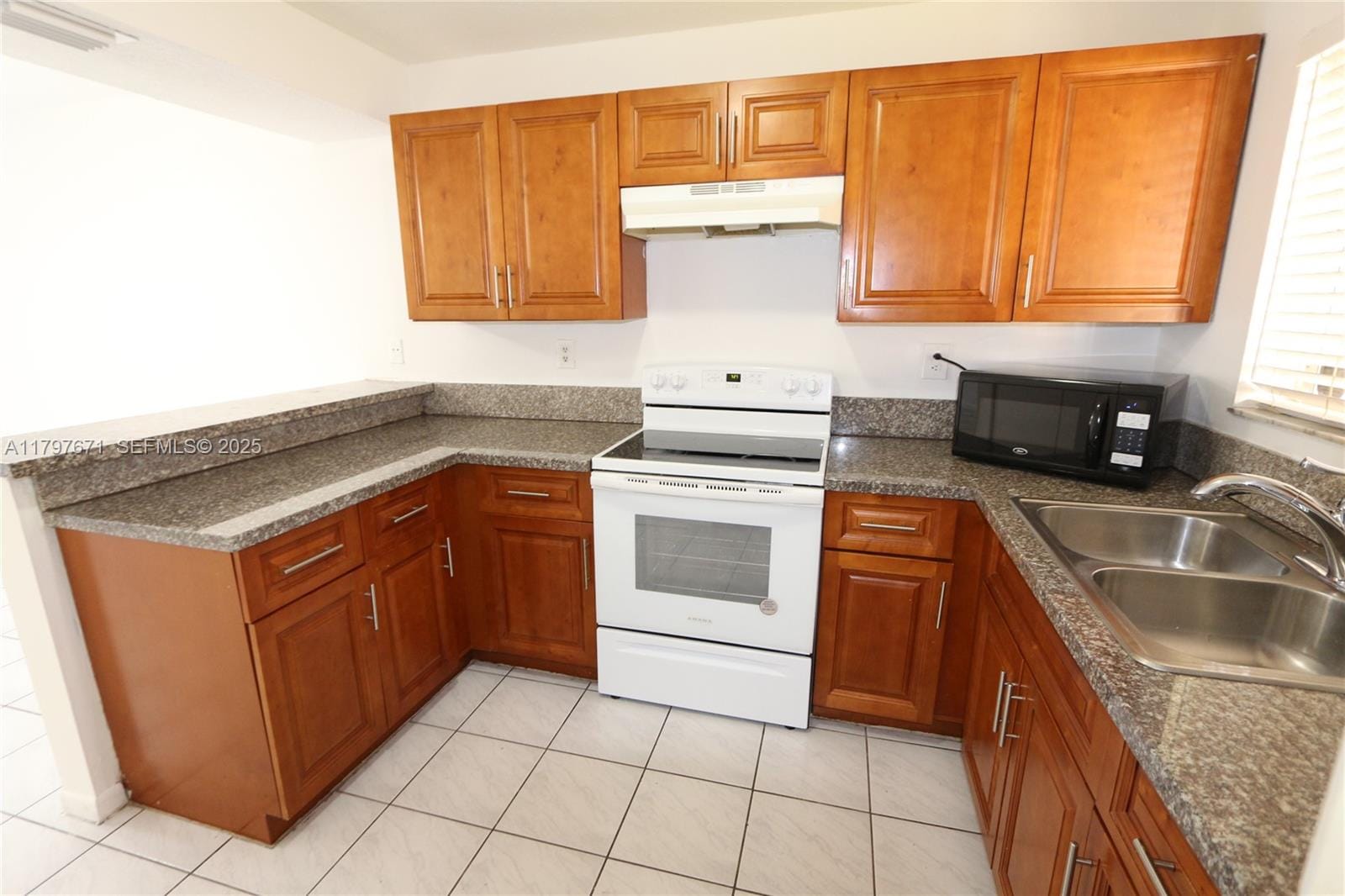 14901 SW 80th Street 115, Miami, FL 33193 photo 3