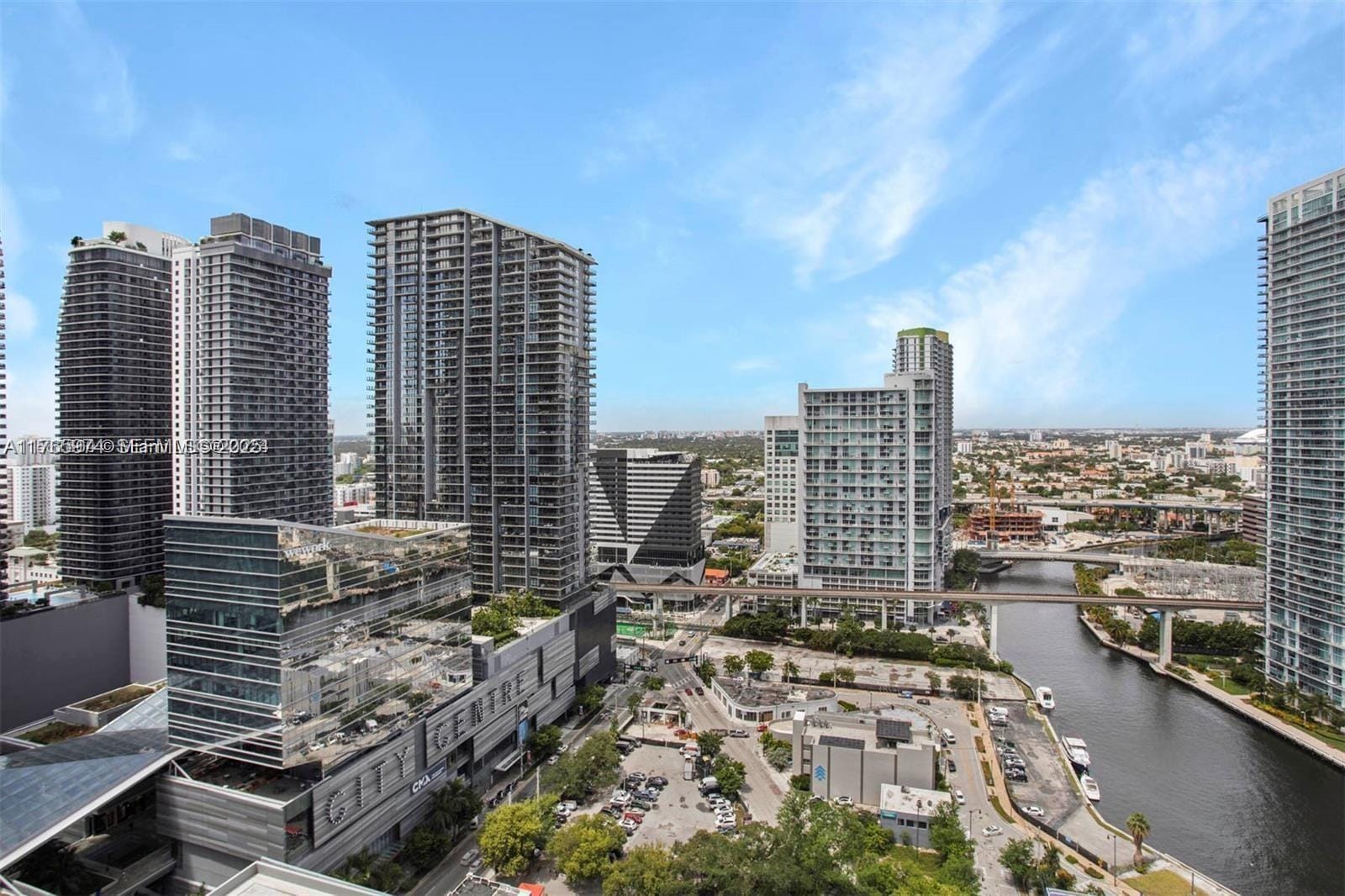68 SE 6th Street 2412, Miami, FL 33131 photo 18