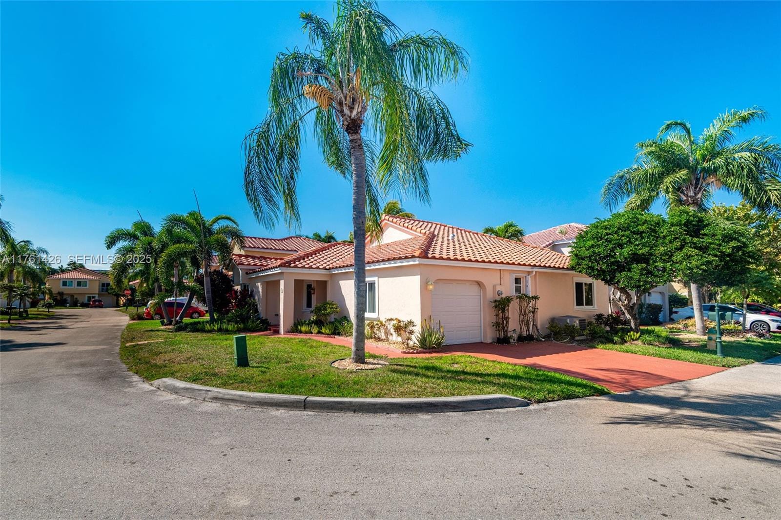 1154 SE 6th Court, Dania Beach, FL 33004 photo 2