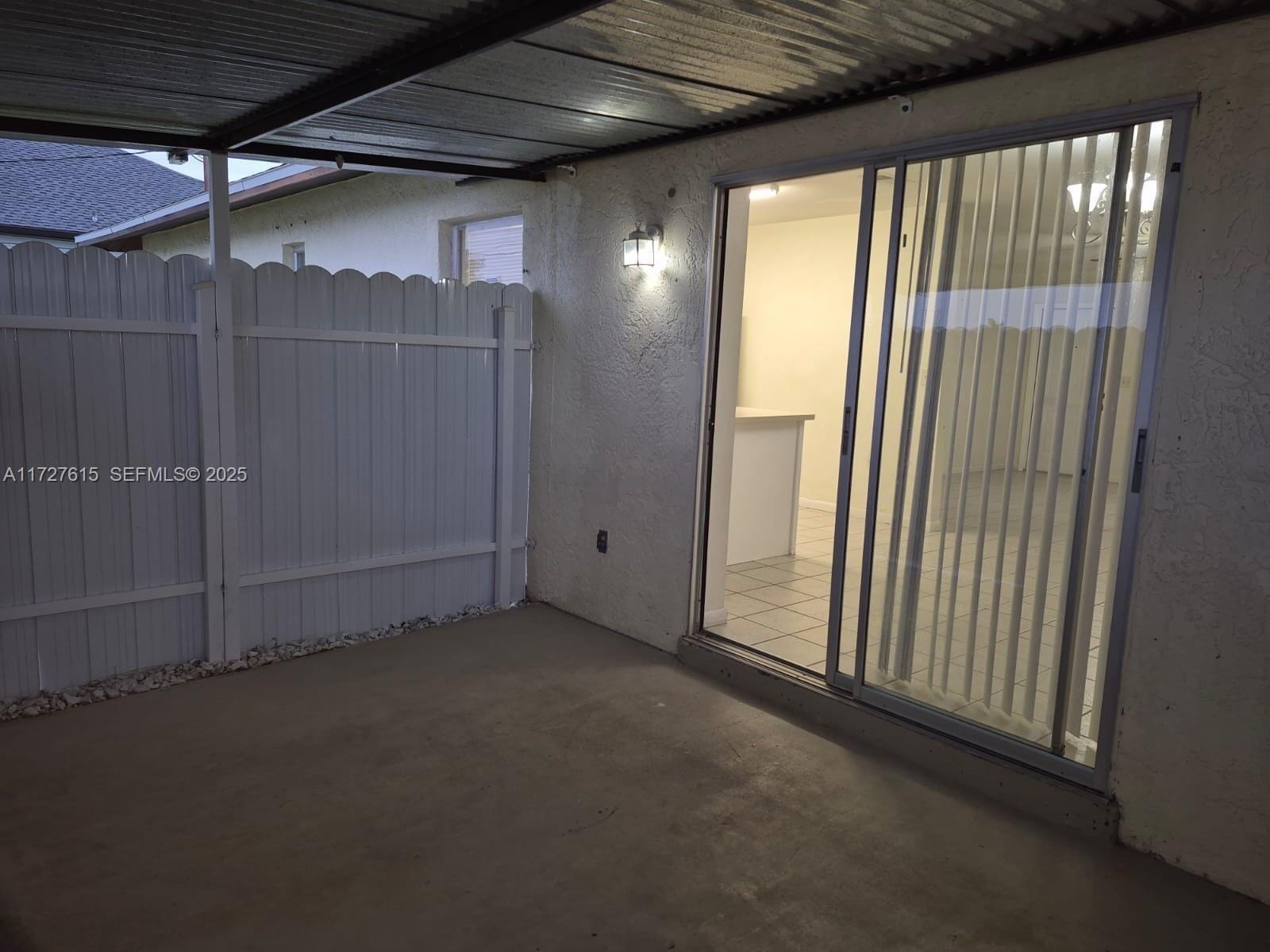 1019 NW 7th Place — photo 11
