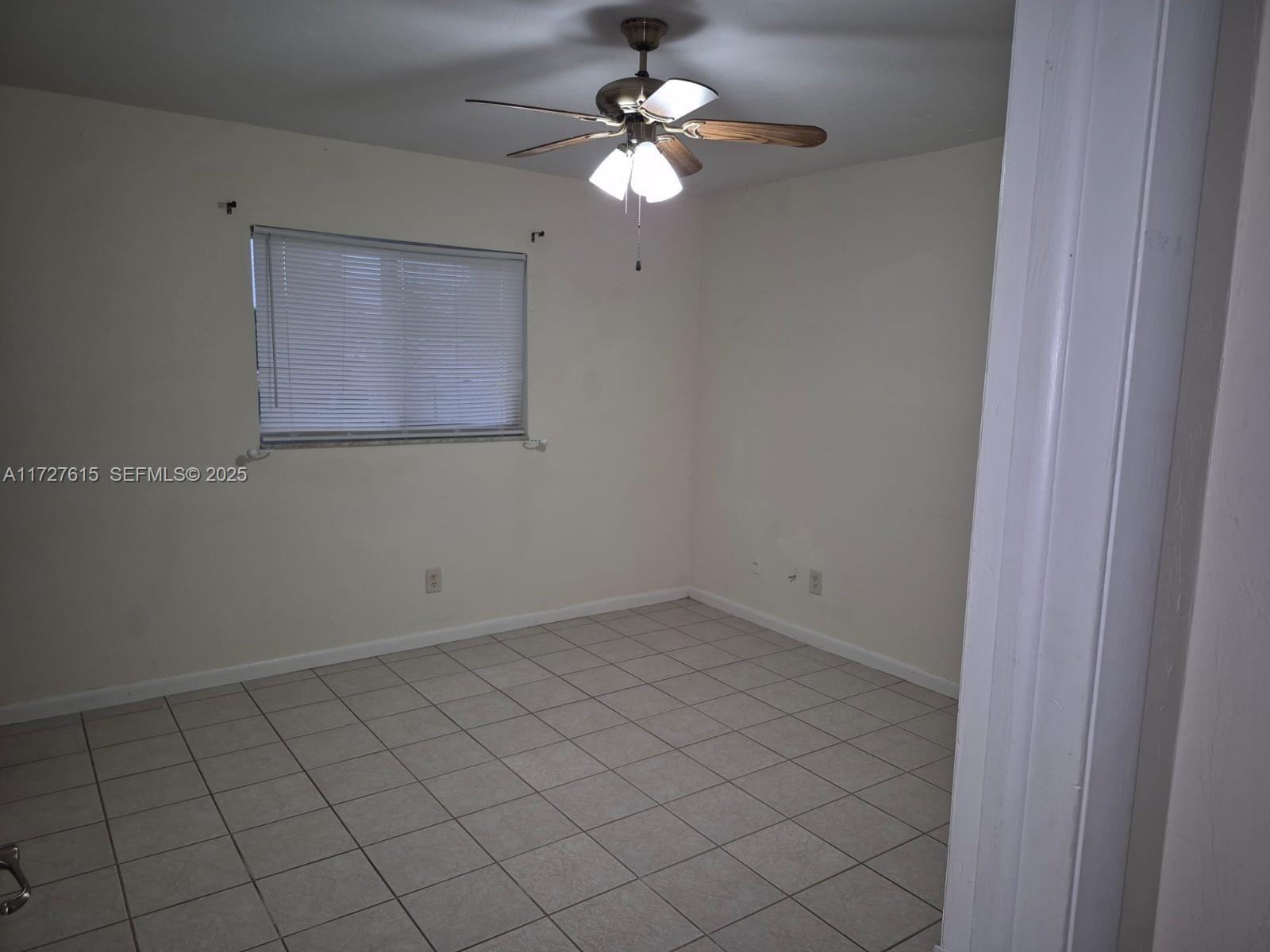 1019 NW 7th Place — photo 6