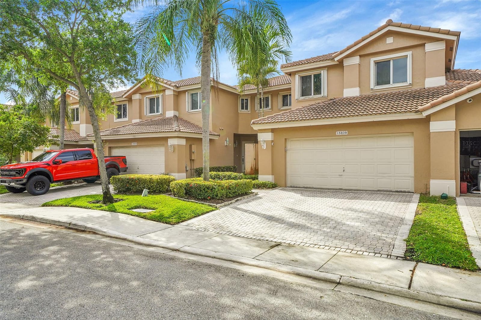 15830 SW 12th Street, Pembroke Pines, FL 33027