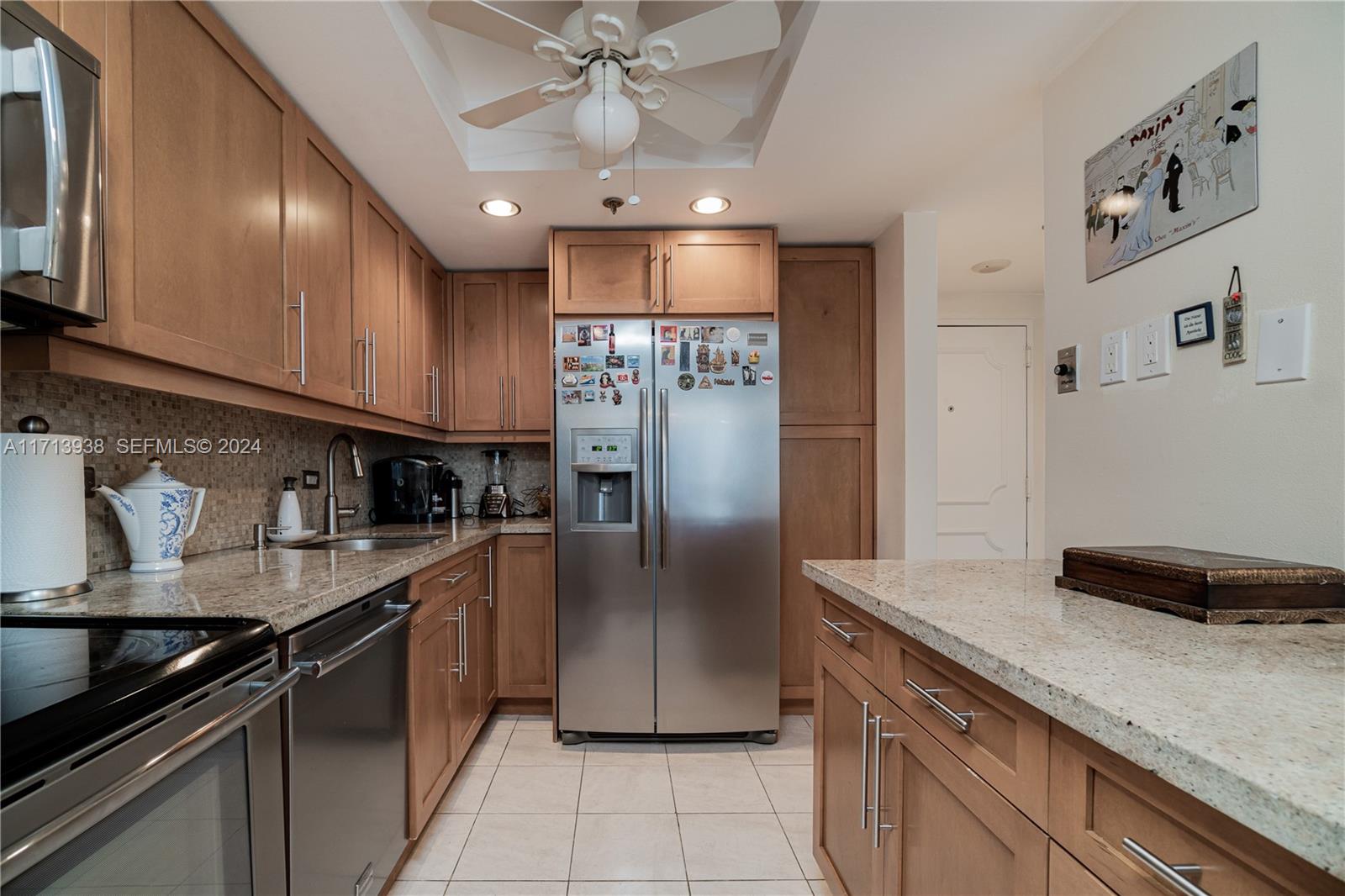 20515 E Country Club Drive 1048, Aventura, FL 33180 photo 28
