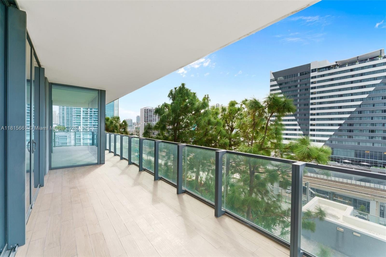 88 SW 7th Street 712, Miami, FL 33130 photo 13
