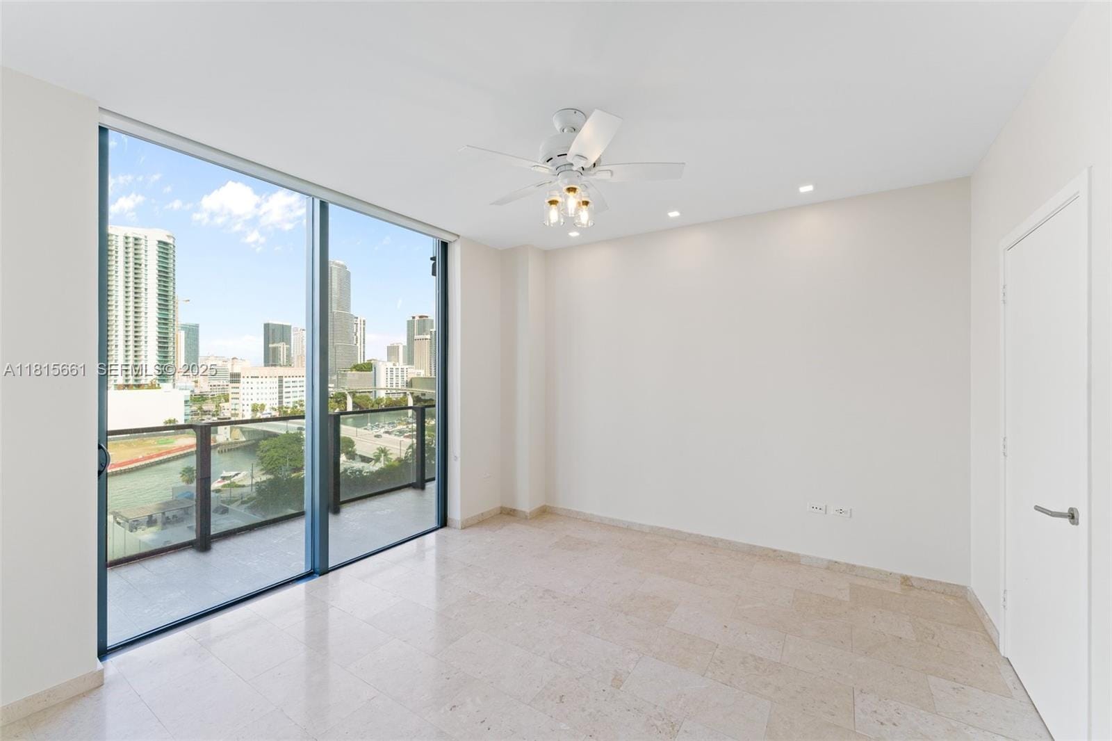 88 SW 7th Street 712, Miami, FL 33130 photo 21