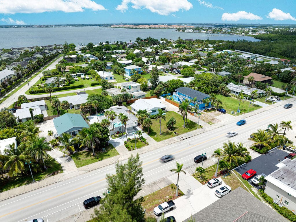 1117 S Ocean Drive, Fort Pierce, FL 34949 photo 28