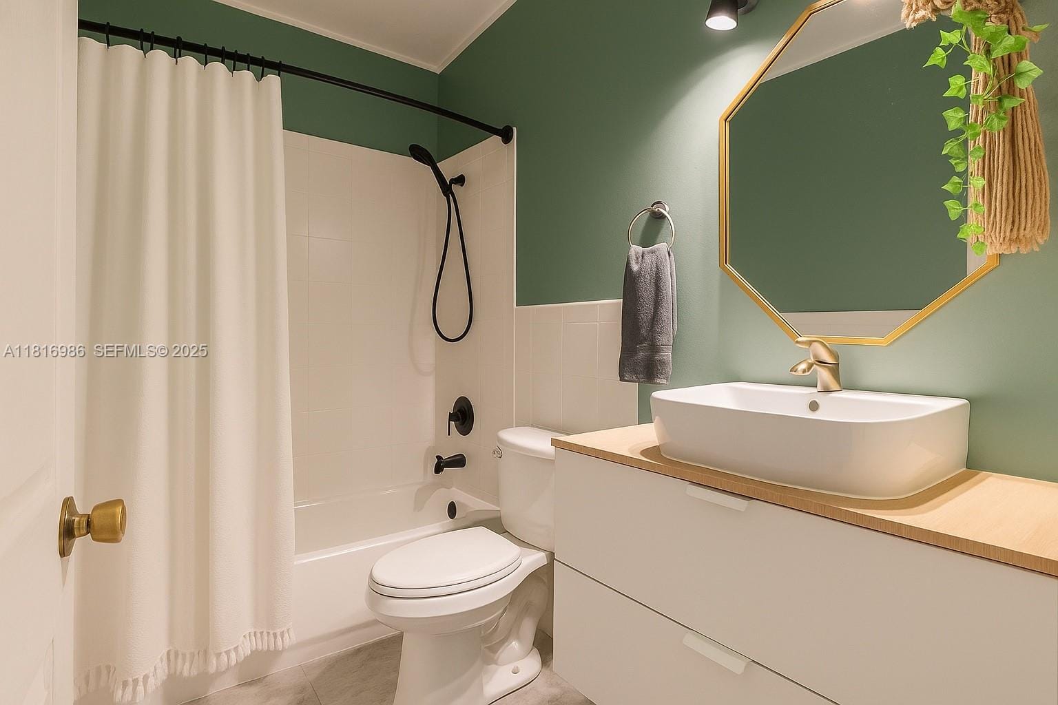 3058 NW 103rd Path, Doral, FL 33172 photo 16