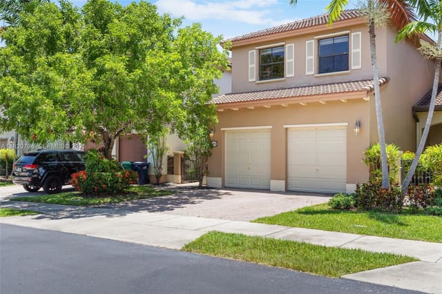 8890 SW 229th Street, Cutler Bay, FL 33190