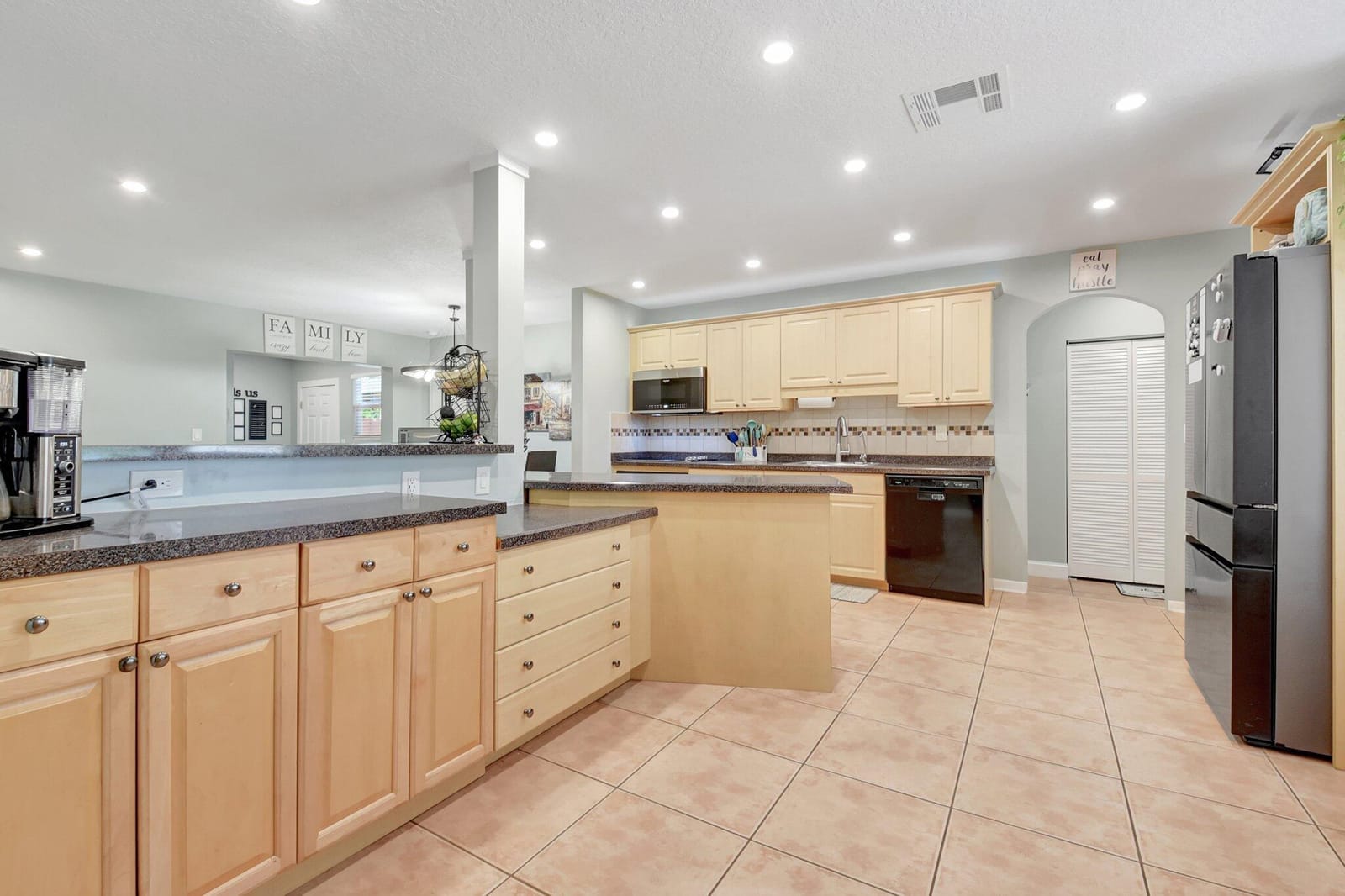 3374 Parade Place, Lake Worth, FL 33462 photo 21