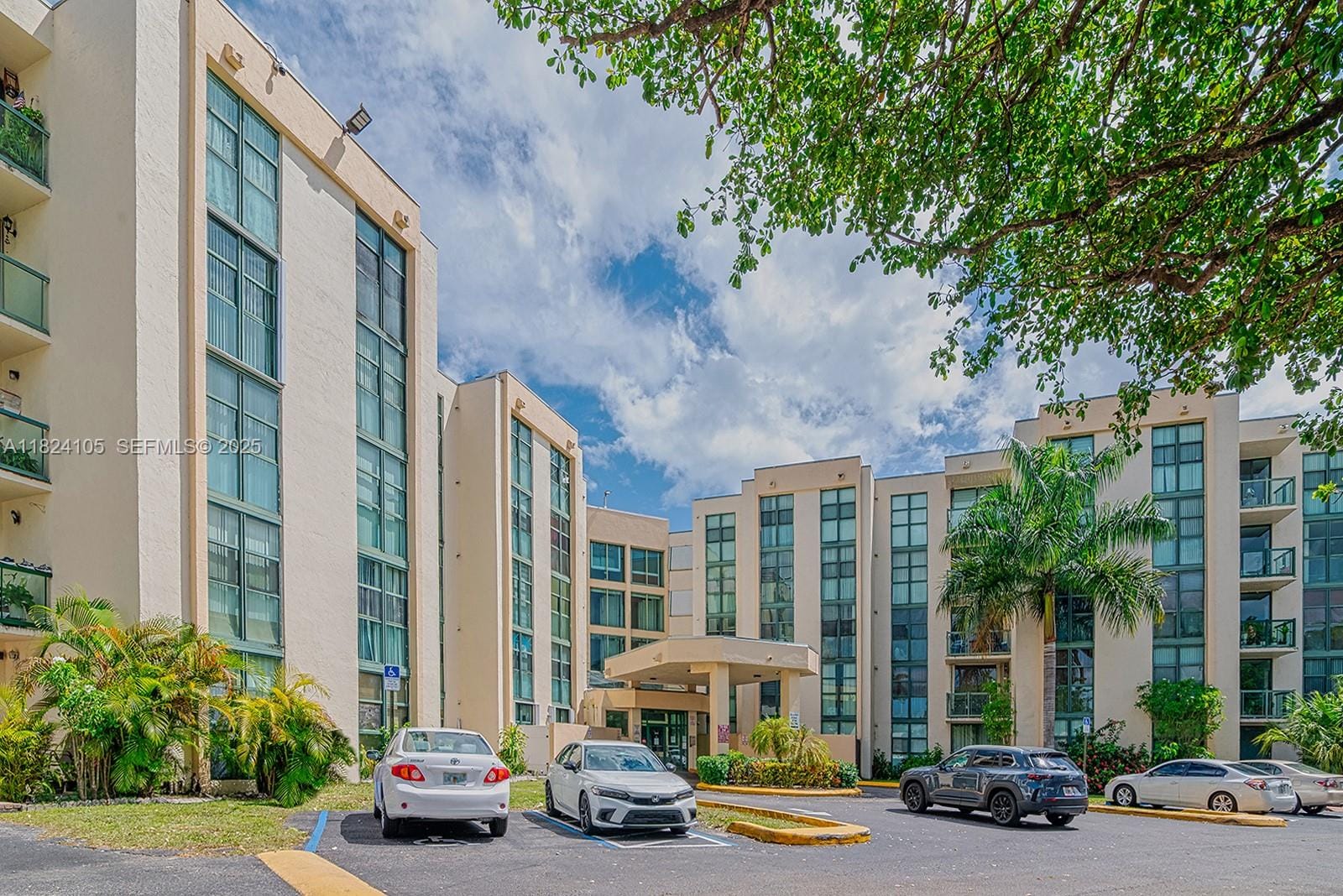 2075 SW 122nd Avenue 306, Miami, FL 33175