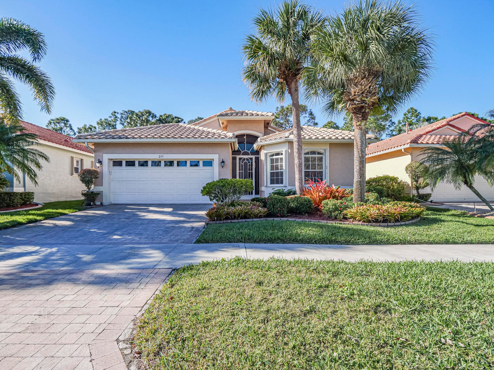 215 NW Chorale Way, Port St. Lucie, FL 34986