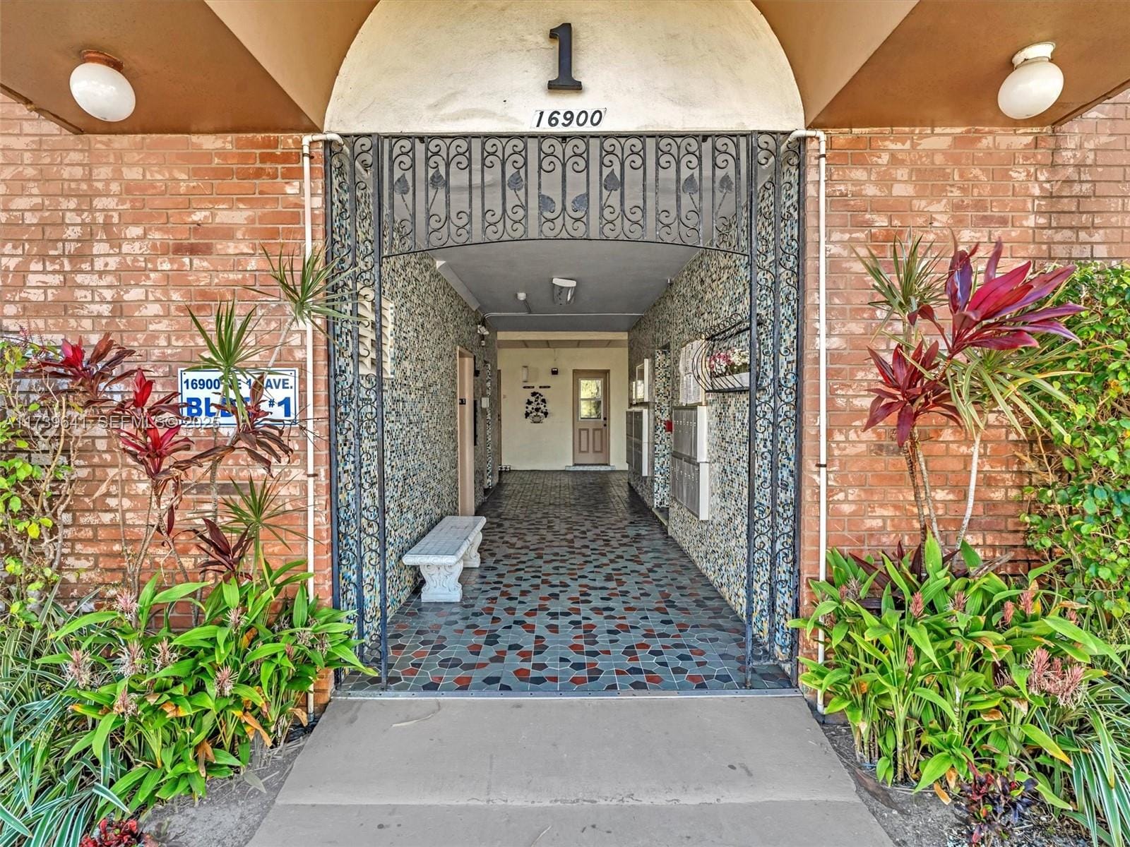 16900 NE 14th Avenue 115, Miami, FL 33162 photo 4